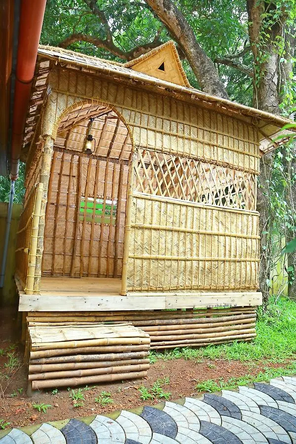 *** Resort Pearl Beach Bungalow Alappuzha India